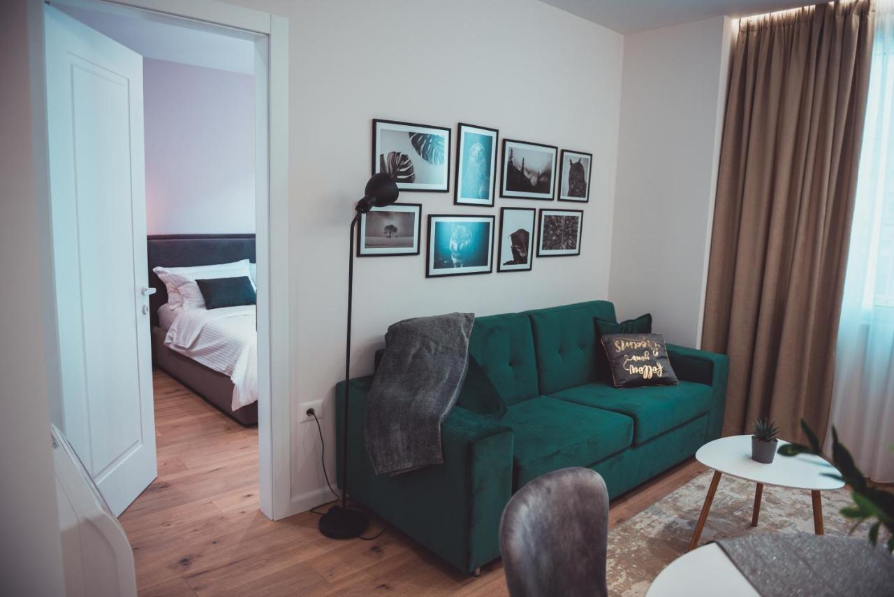 Tam Skanderbeg Square City Center Apartment No2 Тирана Экстерьер фото