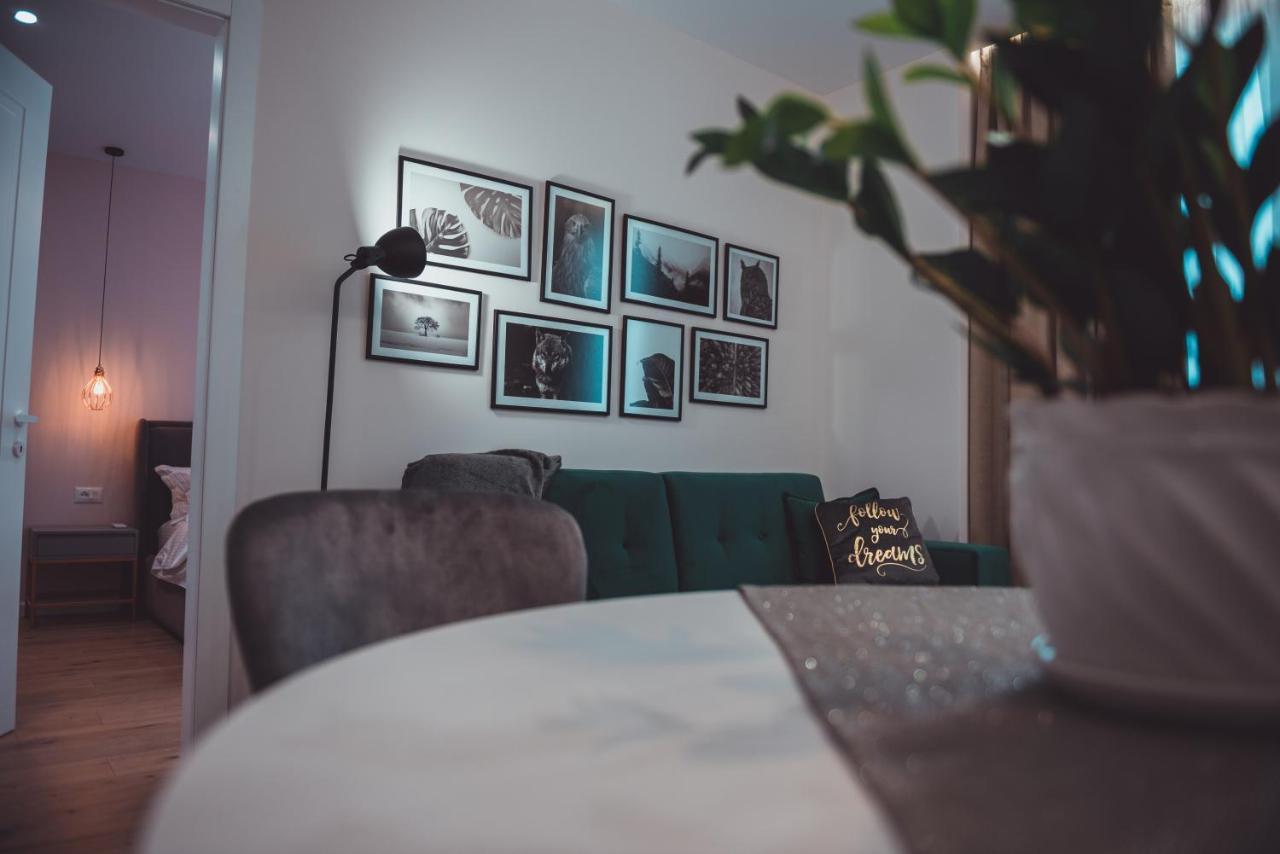 Tam Skanderbeg Square City Center Apartment No2 Тирана Экстерьер фото